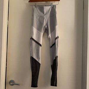 ALO Yoga Light Gray Activewear